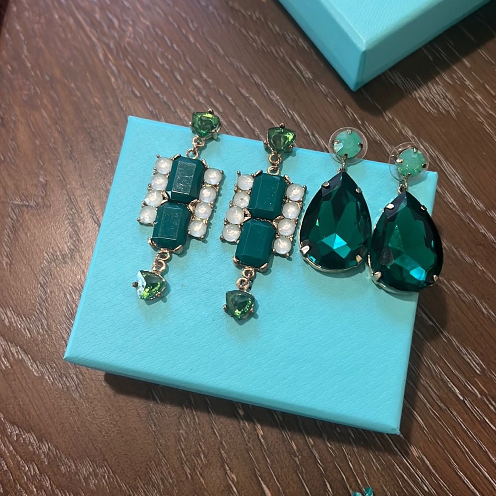 SET of two pairs of earrings